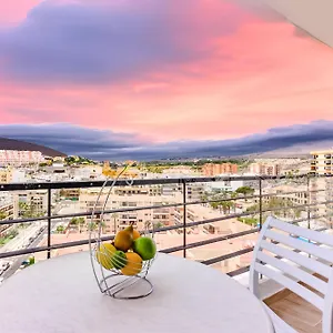 https://estrella-1a021.in-canary-islands.com